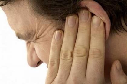oidos31 Prevenir las otitis e infecciones de oído en verano