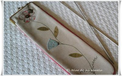 NECESER y ESTUCHE con diseños de Annie Downs y FUNDA GUARDA-AGUJAS.