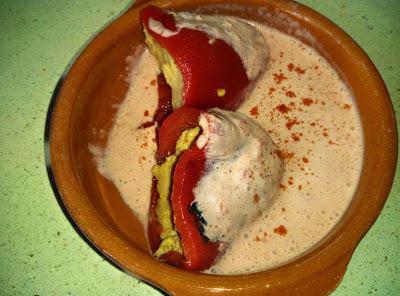 PIMIENTOS RELLENOS DE PASTEL DE CABRACHO YATECOMERE