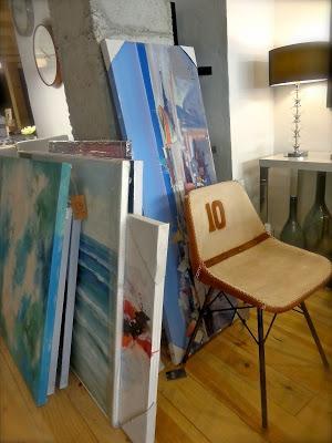 CUANDO ENTRO EN UNA TIENDA... CUANDO ENTRO EN UNA TIENDA...