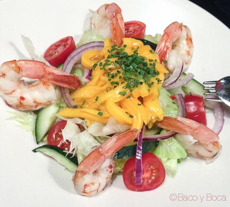 Ensalada Thai con mango Artesans Born Baco y Boca