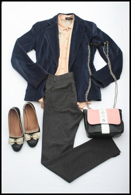 Gris y deportivo en looks urbanos