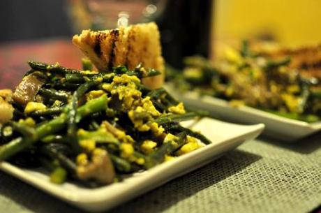 revuelto-de-setas-y-ajetes-