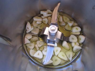 Jamoncitos de pollo al ajillo