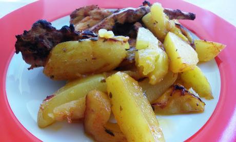 Conejo al Horno con Patatas y Manzanas