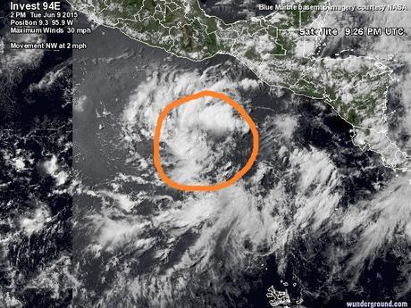 Zona de baja presión al sur del Golfo de Tehuantepec podría evolucionar a un ciclón tropical