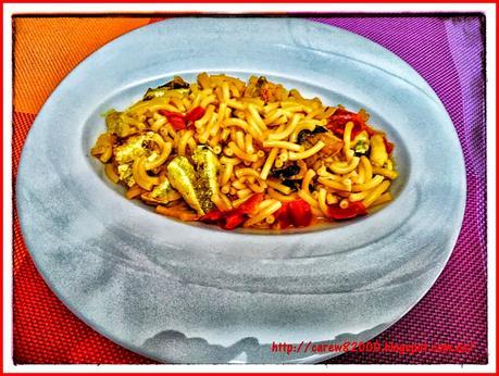 Fideua con cocochas de merluza Fideua con cocochas de merluza