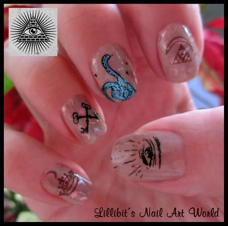 Manicura esotérica con Curali Nail Stamping Manicura esotérica con Curali Nail Stamping