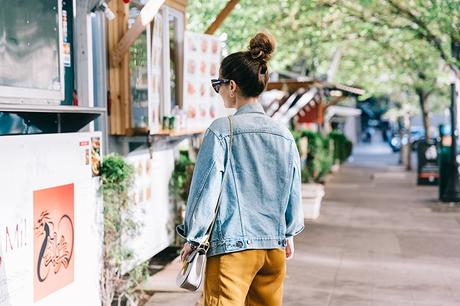 Portland-Striped_Top-ISabel_Marant_Sneakers-Denim_Jacket-Collage_on_The_Road-Street_Style-Usa_Road_Trip-20