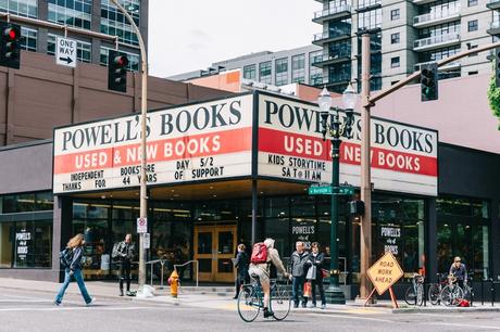 Portland-Striped_Top-ISabel_Marant_Sneakers-Denim_Jacket-Collage_on_The_Road-Street_Style-Usa_Road_Trip-54