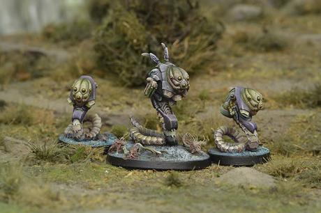 Med-Tech Obsidon y los drones esclavos,a la venta juntos en Julio