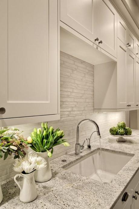 Como decorar la encimera de granito.Tips y consejos Granite Kitchen Comodoos Interiores
