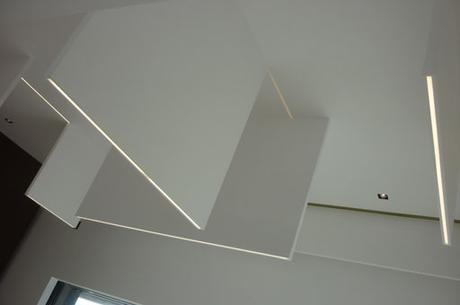 NUEVAS IMÁGENES DE OBRA DEL INTERIORISMO DISEÑADO PARA UNA VIVIENDA A-CERO EN MADRID