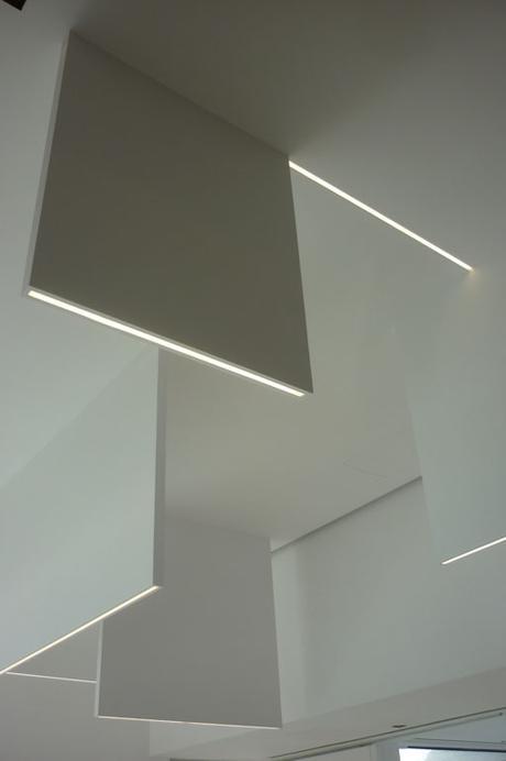 NUEVAS IMÁGENES DE OBRA DEL INTERIORISMO DISEÑADO PARA UNA VIVIENDA A-CERO EN MADRID