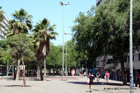 UN PASEO POR EL BARRIO DE LA MINA