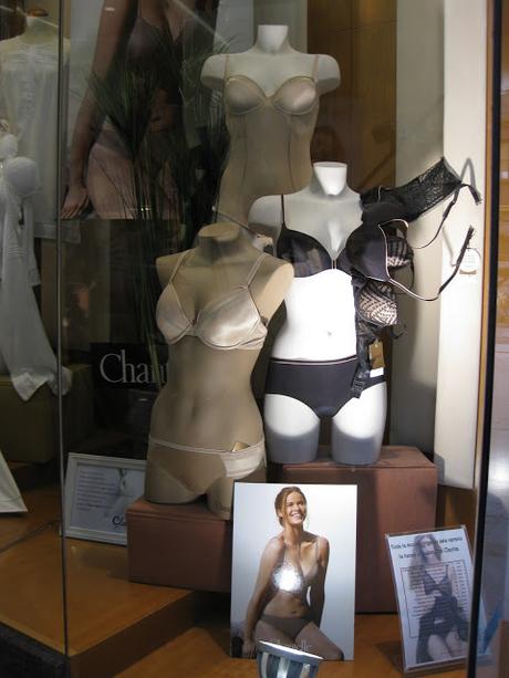 Chantelle en nuestro escaparate de Lencería