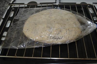 Pan Rápido de Aceitunas Negras y Orégano