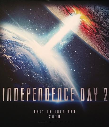 La Tierra vuelve a ser atacada en el póster de 'Independence Day 2'