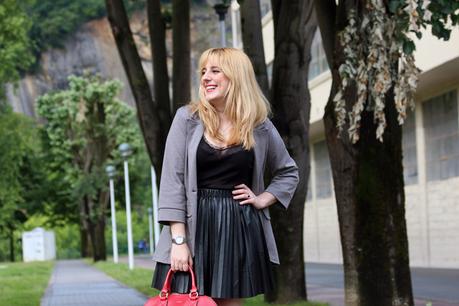 Primavera en lencería y cuero