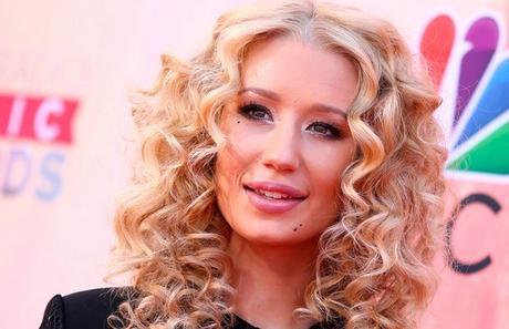 Iggy Azalea cancela concierto en evento gay
