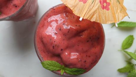 Sobre el arte de hacer smoothies y mi smoothie strawberry fields