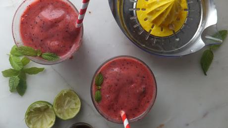Sobre el arte de hacer smoothies y mi smoothie strawberry fields