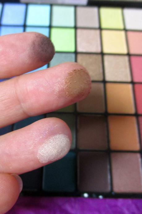 Maquillaje fácil Flamenco: Fusión Guylond - Curro de Candela AFROGITANO makeup, maquillaje flamenco, maquillaje infantil, maquillaje sevillana, ahumado negro, ahumado marrón, tonos marrones, guylond, afrogitano, curro de candela, flamenco, fusión musica flamenco, blog solo yo, blog cosmética, blog belleza, blog maquillaje,