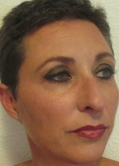 Maquillaje fácil Flamenco: Fusión Guylond - Curro de Candela AFROGITANO makeup, maquillaje flamenco, maquillaje infantil, maquillaje sevillana, ahumado negro, ahumado marrón, tonos marrones, guylond, afrogitano, curro de candela, flamenco, fusión musica flamenco, blog solo yo, blog cosmética, blog belleza, blog maquillaje,