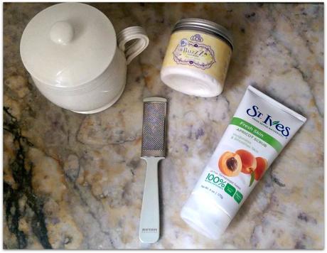 Pies preparados para las sandalias en 8 pasos Pies preparados para las sandalias en 8 pasos