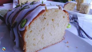 Plum cake lima