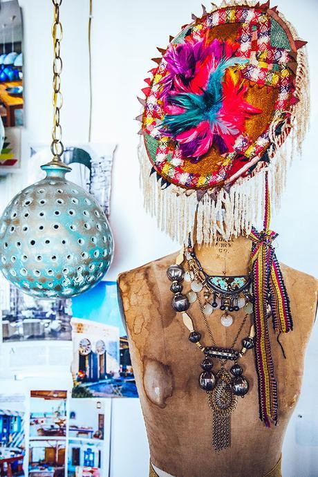 Boho Studio.Trabajando en un espacio plagado de color Maniquie boho