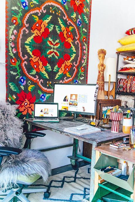 Boho Studio.Trabajando en un espacio plagado de color Boho Studio comodoos interiores