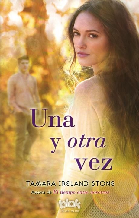 Anna y Bennett mantienen una relación a larga distancia. A simple vista puede sonar normal. Pero no lo es. Anna vive en Chicago en 1995, mientras que Bennett vive en San Francisco… en 2012. Tamara Ireland Stone Su primera novela, El tiempo entre nosotros, ha sido publicada en más de veinte países y ha recibido numerosos elogios por parte de la crítica.