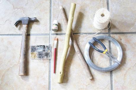 DIY: Rama para colgar tus collares.