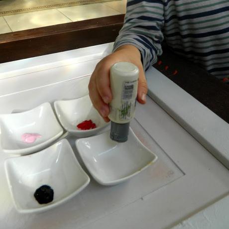 Un cuadro reciclado para una decoración frugal.