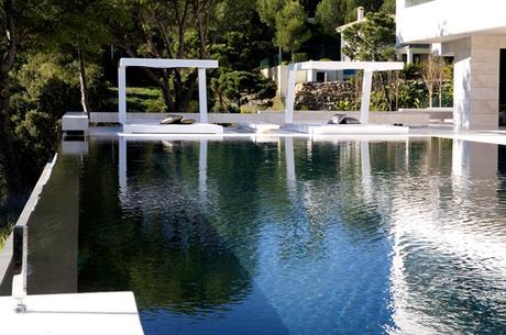 PISCINAS EXTERIORES DE A-CERO