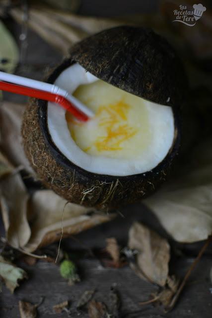 piña colada en su coco tererecetas 06