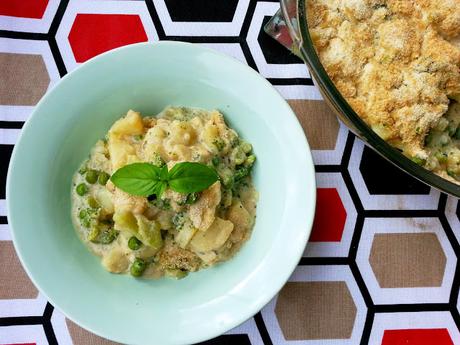 Gratín vegano de patatas, brócoli y puerro