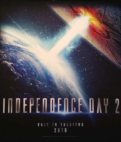 Nuevos detalles de la sinopsis y primer póster oficial de la secuela 'Independence Day 2'