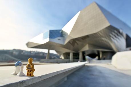 Las figuras de Lego cobran vida de la mano de Samsofy.