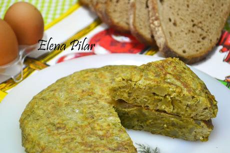Tortilla de patatas con espárragos verdes (versión ligera)