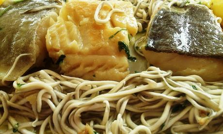 Bacalao con Gulas