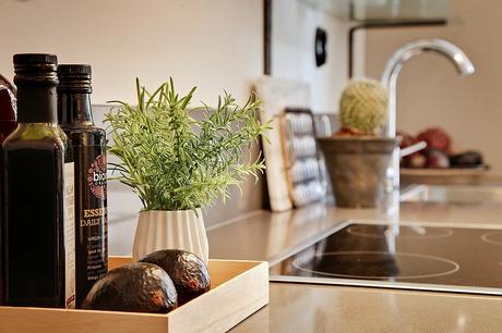 Un estudio de estilo contemporáneo: Mucho diseño y buenas ideas para separar ambientes.