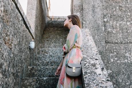 Long_Dress-ChicWish-Floral_Print-Lace_Up_Sandals-Chloe_Girls-Outfit_Street_Style-Naturalis_Bio_Resort-21