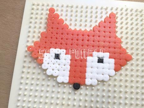 DIY: Un broche zorro con Pyssla.