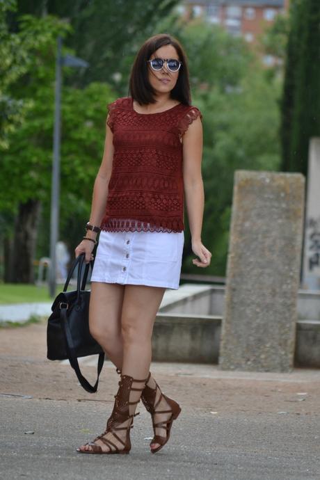 Falda trapecio + romanas Falda trapecio + romanas