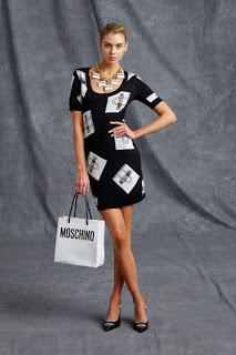 Vámonos de compras con la colección de crucero de Moschino