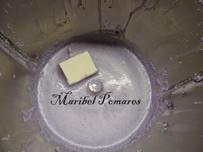 Pan integral de col lombarda.