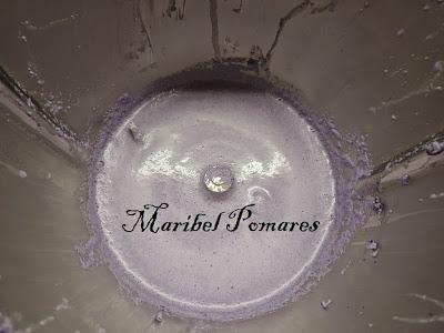 Pan integral de col lombarda.