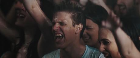 El videoclip homenaje de Amstel #ALosBomberosDeLaBanya